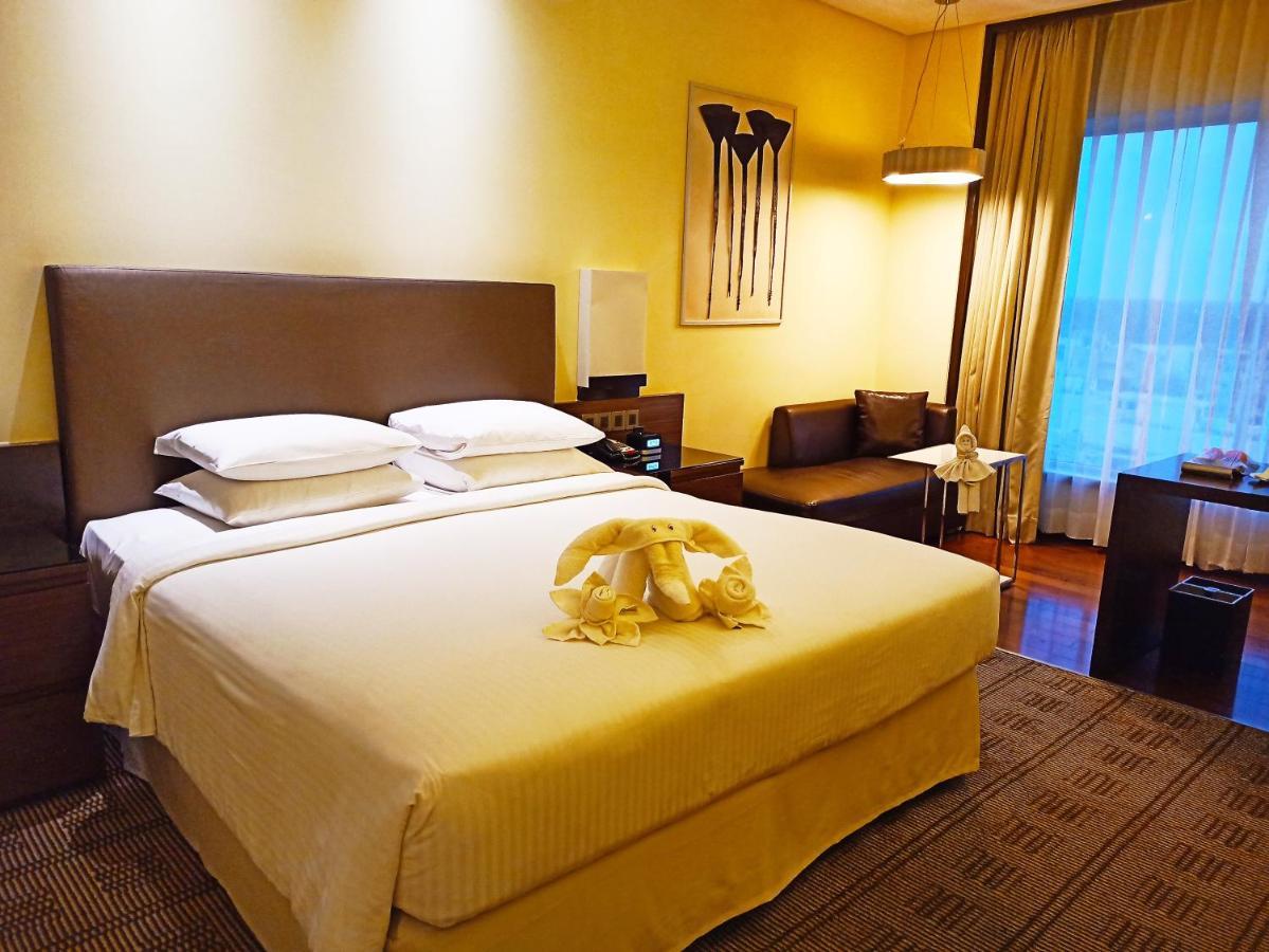 Courtyard By Marriott Bilaspur Exterior photo