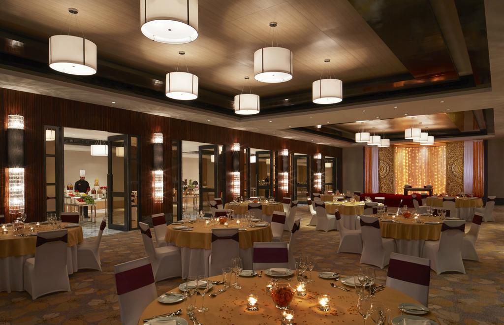 Courtyard By Marriott Bilaspur Exterior photo