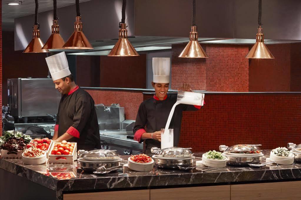 Courtyard By Marriott Bilaspur Exterior photo